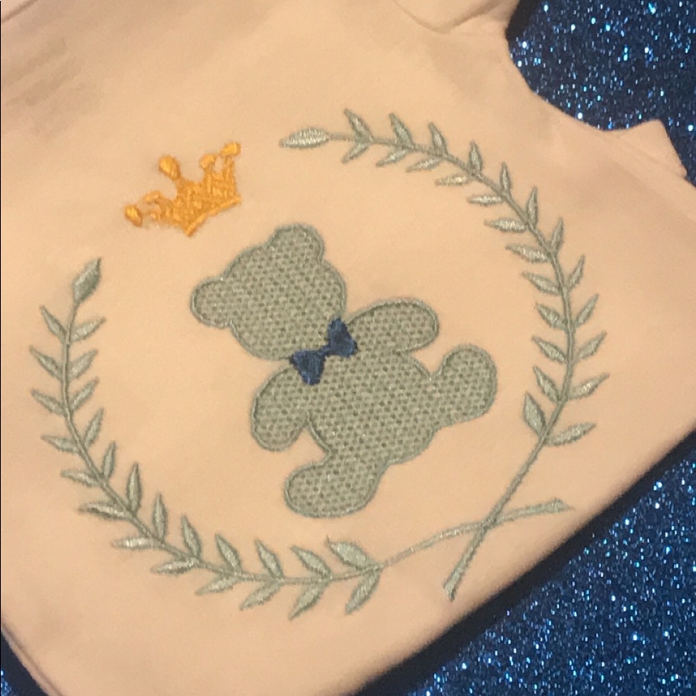 Laurel wreath onesie